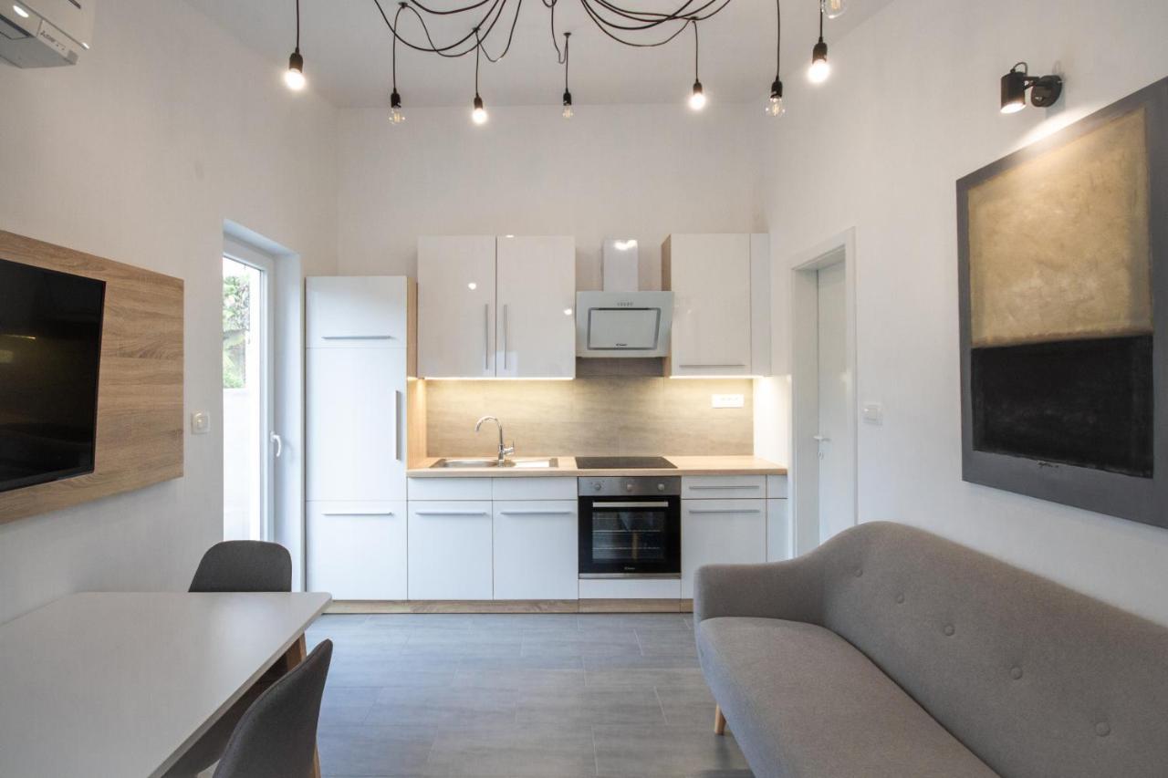 Apartment Denis Rovinj Exterior photo