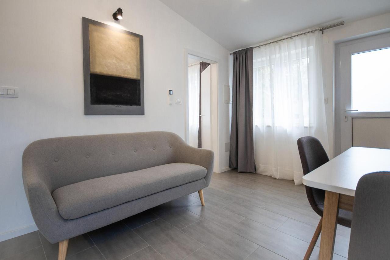 Apartment Denis Rovinj Exterior photo